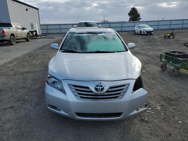 4T1BB46K98U057137 - 2008 TOYOTA CAMRY HYBRID SILVER photo 5