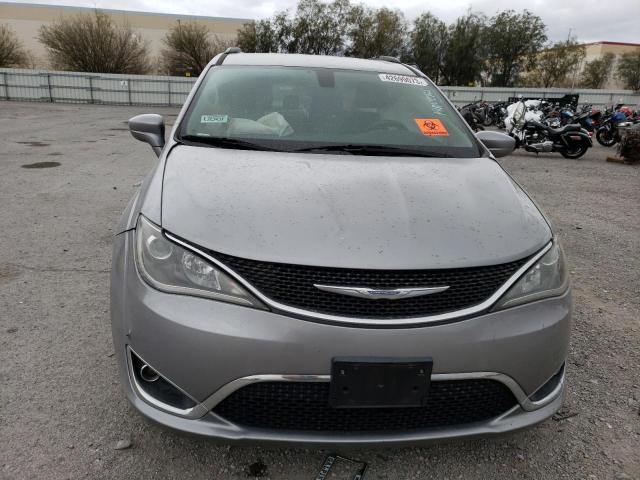 2C4RC1BG3HR523898 - 2017 CHRYSLER PACIFICA TOURING L ნაცრისფერი ფოტო 5