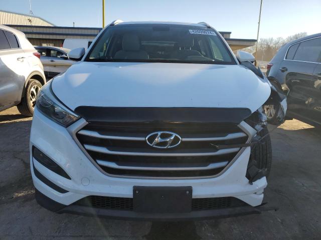 KM8J33A44HU544452 - 2017 HYUNDAI TUCSON LIMITED WHITE photo 5