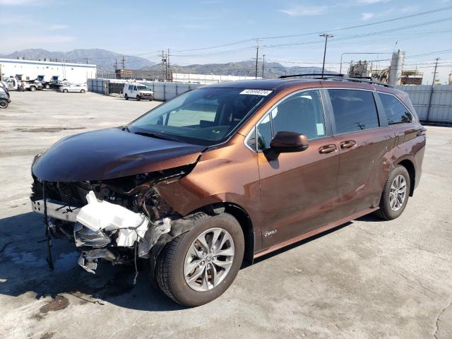 5TDKRKEC6MS059523 - 2021 TOYOTA SIENNA LE BROWN photo 1