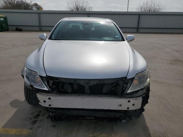 JTHBL46F685054841 - 2008 LEXUS LS 460 SILVER photo 5