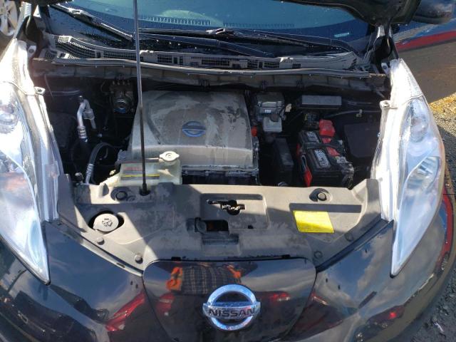 1N4AZ0CP7FC305527 - 2015 NISSAN LEAF S BLACK photo 11