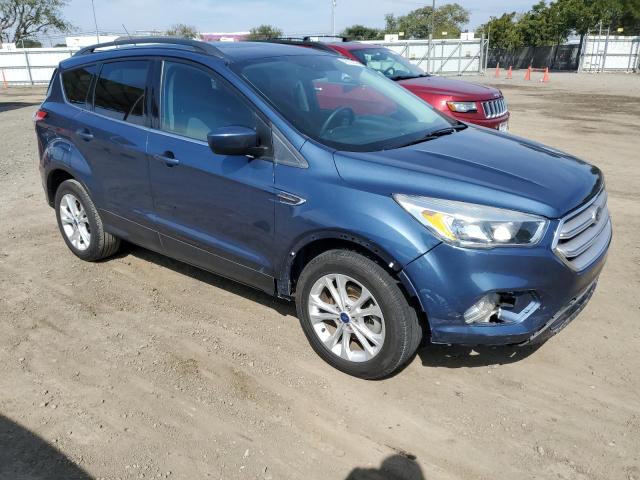 1FMCU0GD2JUC77152 - 2018 FORD ESCAPE SE BLUE photo 4