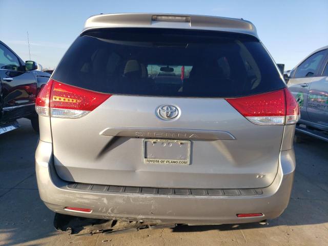 5TDKK3DC4BS130632 - 2011 TOYOTA SIENNA LE SILVER photo 6