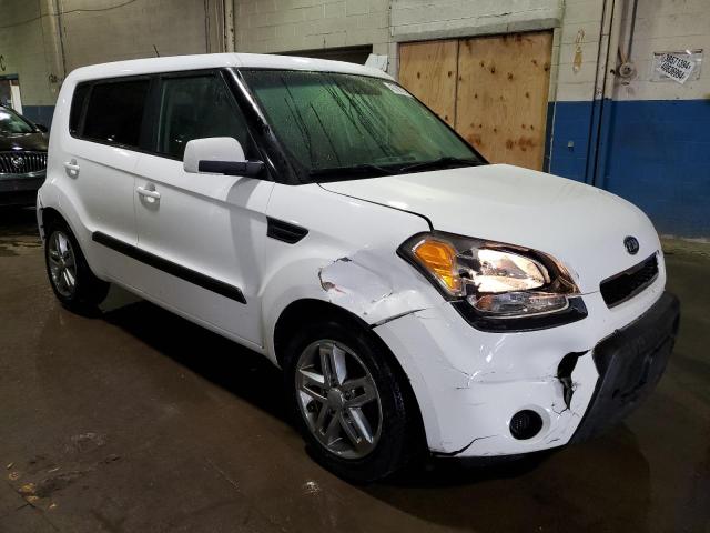 KNDJT2A21B7715760 - 2011 KIA SOUL + WHITE photo 4