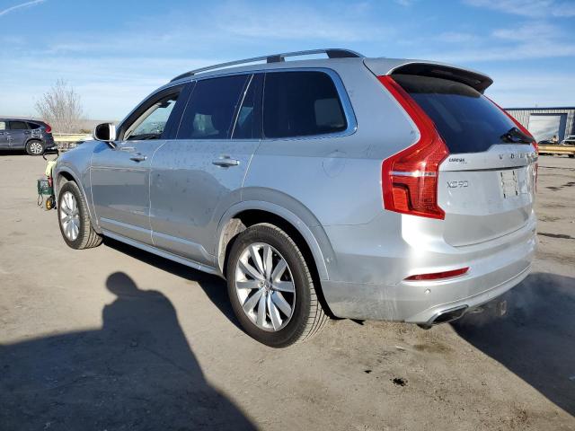 YV4A22PKXJ1217906 - 2018 VOLVO XC90 T6 SILVER photo 2