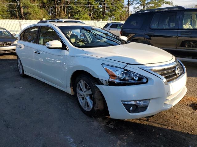 1N4AL3AP3DN442388 - 2013 NISSAN ALTIMA 2.5 WHITE photo 4