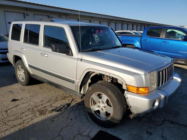 1J8HG48K28C200795 - 2008 JEEP COMMANDER SPORT Argent photo 4