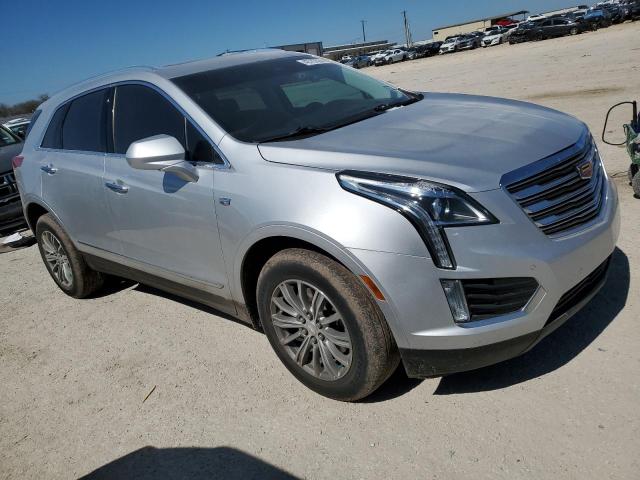 1GYKNBRS7HZ268202 - 2017 CADILLAC XT5 LUXURY SILVER photo 4