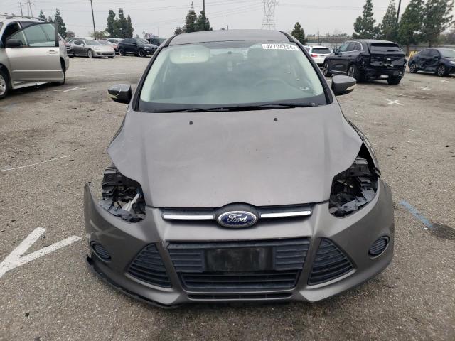 1FADP3K22EL453920 - 2014 FORD FOCUS SE GRAY photo 5