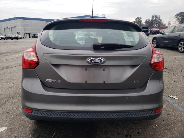 1FADP3K22EL453920 - 2014 FORD FOCUS SE GRAY photo 6