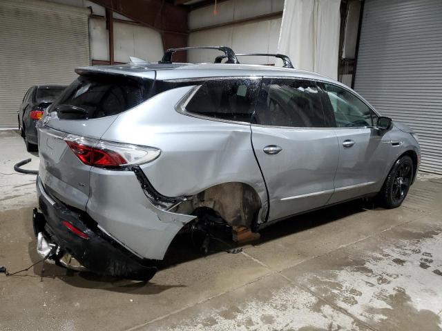 5GAEVAKW4PJ238888 - 2023 BUICK ENCLAVE ESSENCE 银色 照片 3