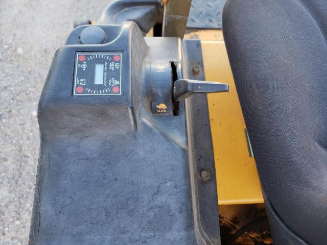 22222 - 2012 CUB LAWN MOWER YELLOW photo 8