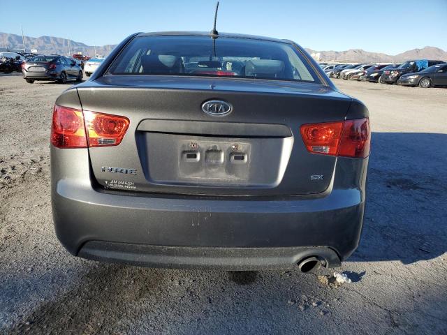 KNAFW4A35D5700627 - 2013 KIA FORTE SX GRAY photo 6