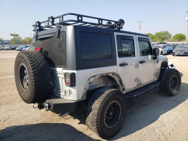 1C4HJWEG9CL219017 - 2012 JEEP WRANGLER U SAHARA SILVER photo 3