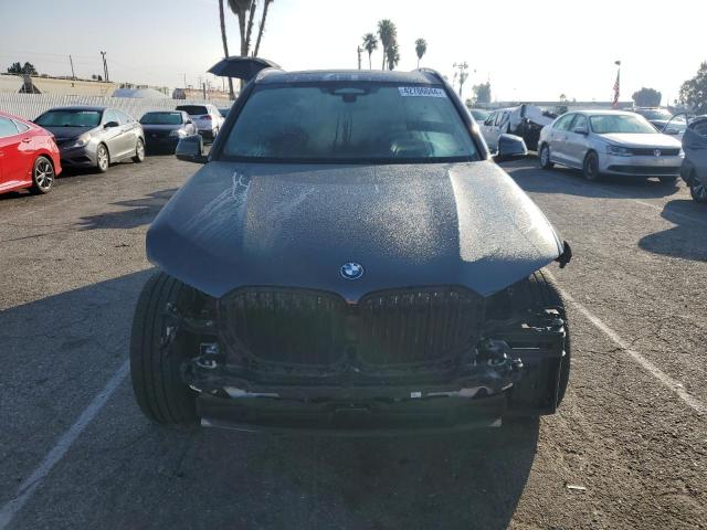 5UXTA6C03N9L07611 - 2022 BMW X5 XDRIVE45E GRAY photo 5