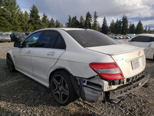 WDDGF77X69F308606 - 2009 MERCEDES-BENZ C 63 AMG WHITE photo 2