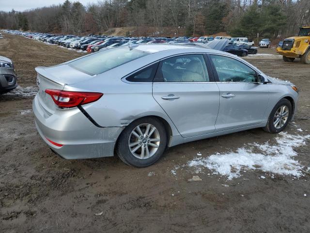 5NPE24AF7HH502786 - 2017 HYUNDAI SONATA SE SILVER photo 3