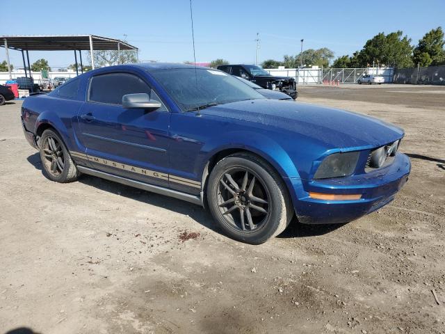 1ZVFT80N375322024 - 2007 FORD MUSTANG BLUE photo 4