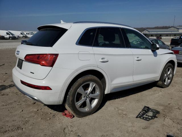 WA1ANAFY5L2081962 - 2020 AUDI Q5 PREMIUM WHITE photo 3