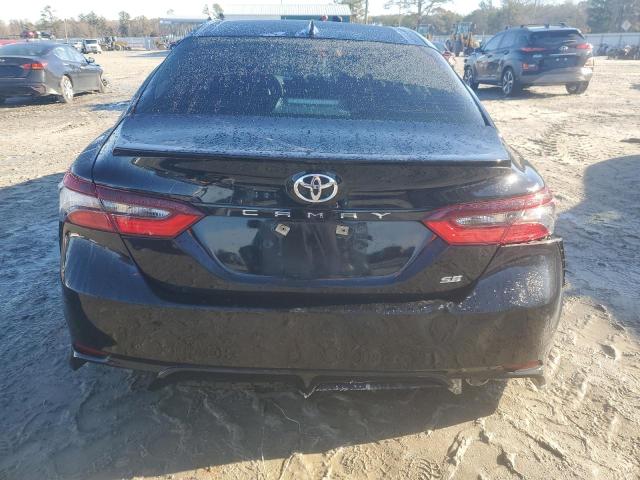 4T1G11AK8RU246510 - 2024 TOYOTA CAMRY SE NIGHT SHADE BLACK photo 6