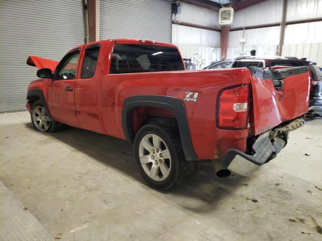 1GCEK19J87Z633353 - 2007 CHEVROLET SILV1500 2 K1500 RED photo 2