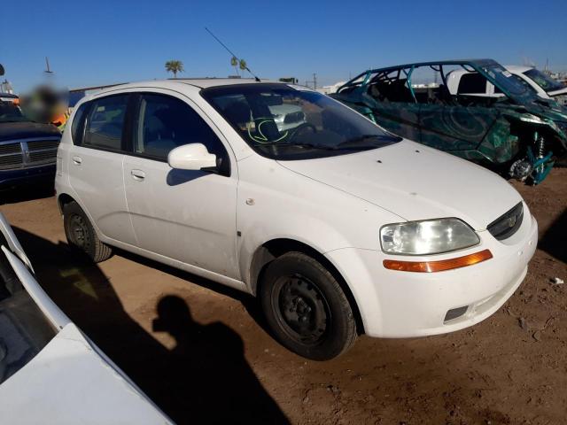 KL1TD666X7B763956 - 2007 CHEVROLET AVEO BASE WHITE photo 4