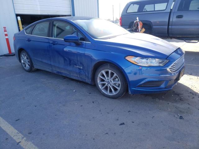 3FA6P0LU3HR354732 - 2017 FORD FUSION SE HYBRID BLUE photo 4