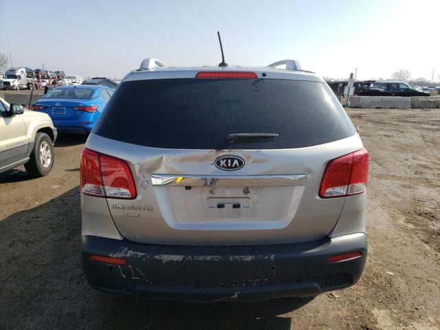 5XYKT3A64DG380576 - 2013 KIA SORENTO LX SILVER photo 6