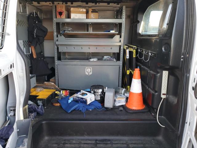 1GCWGAFP1J1177362 - 2018 CHEVROLET EXPRESS G2 WHITE photo 11