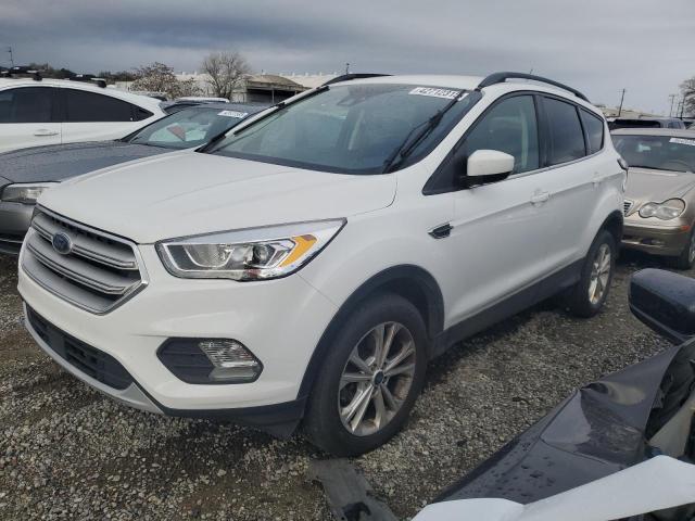 2018 FORD ESCAPE SEL, null
