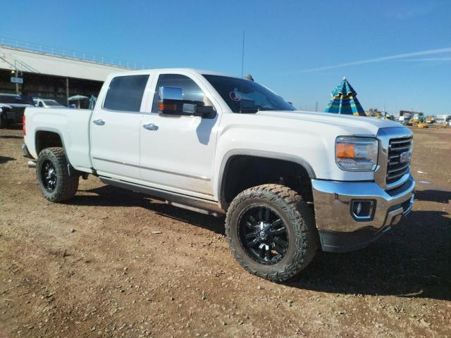 1GT12TE89GF258572 - 2016 GMC SIERRA K2500 SLT WHITE photo 4