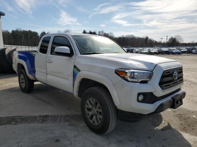 5TFSZ5ANXHX092520 - 2017 TOYOTA TACOMA ACCESS CAB WHITE photo 4