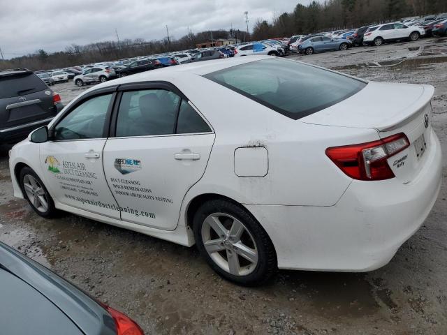 4T1BF1FK8EU828556 - 2014 TOYOTA CAMRY L WHITE photo 2