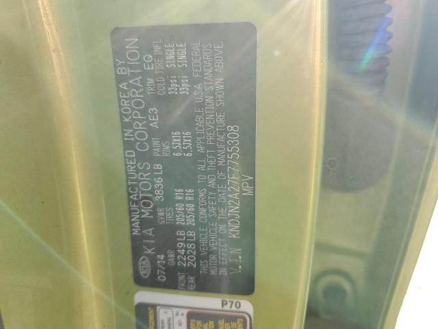 KNDJN2A27F7755308 - 2015 KIA SOUL GREEN photo 12