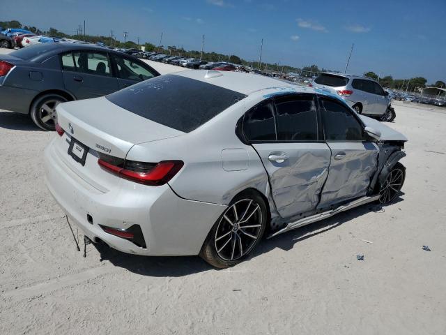 3MW5R7J04N8C40827 - 2022 BMW 330XI Weiß Foto 3