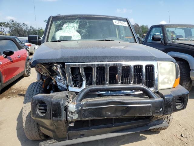 1J8HG48P47C529427 - 2007 JEEP COMMANDER BLACK photo 5