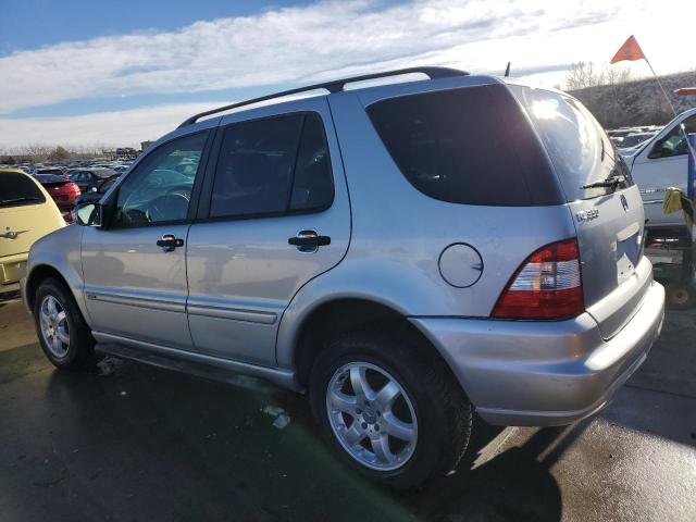 4JGAB57EX3A406066 - 2003 MERCEDES-BENZ ML 350 SILVER photo 2