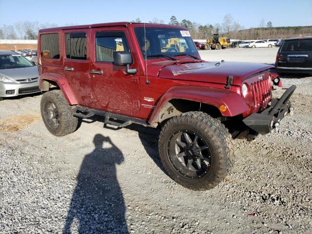 1J4BA5H14BL544187 - 2011 JEEP WRANGLER U SAHARA MAROON photo 4