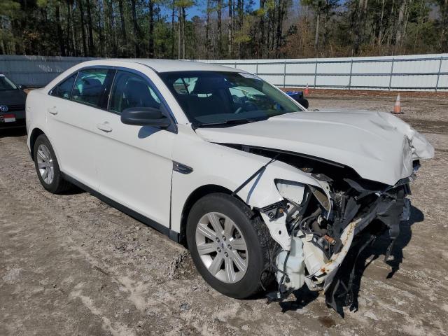 1FAHP2DW2CG105293 - 2012 FORD TAURUS SE WHITE photo 4