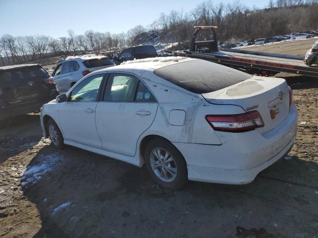 4T1BF3EK1AU552714 - 2010 TOYOTA CAMRY BASE WHITE photo 2