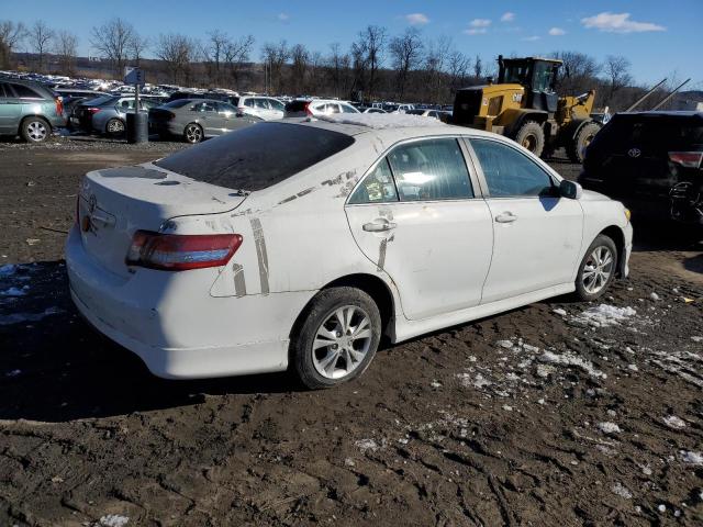 4T1BF3EK1AU552714 - 2010 TOYOTA CAMRY BASE WHITE photo 3