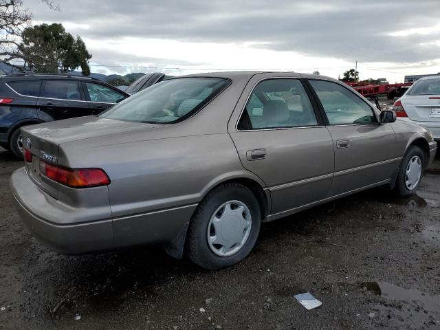 4T1BG22K0XU918294 - 1999 TOYOTA CAMRY CE TAN photo 3