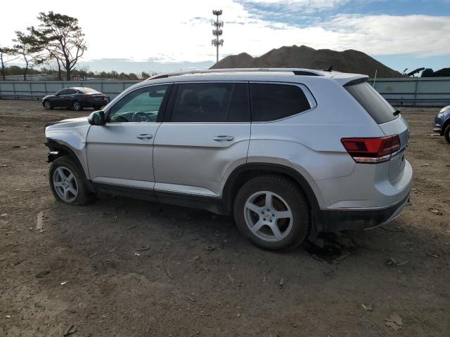 1V2NR2CA3JC522406 - 2018 VOLKSWAGEN ATLAS SEL PREMIUM GRAY photo 2