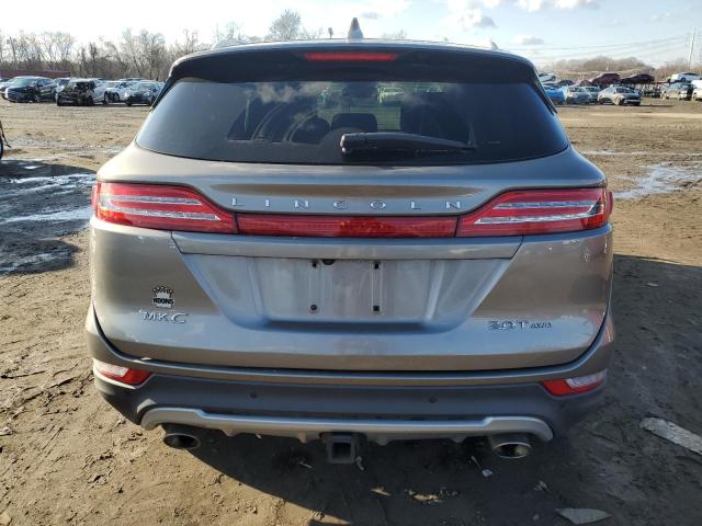 5LMCJ3D90HUL28455 - 2017 LINCOLN MKC RESERVE GRAY photo 6