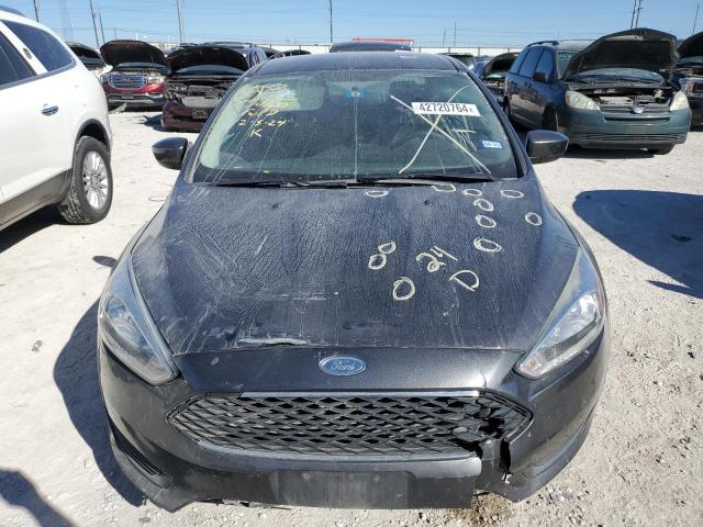 1FADP3F20JL269001 - 2018 FORD FOCUS SE GRAY photo 5