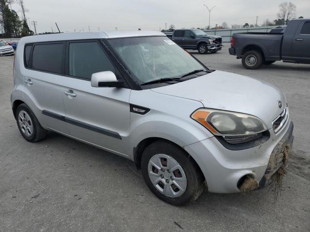 KNDJT2A55C7355209 - 2012 KIA SOUL SILVER photo 4