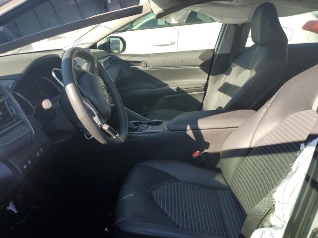 4T1G11AK3RU252067 - 2024 TOYOTA CAMRY SE NIGHT SHADE WHITE photo 7