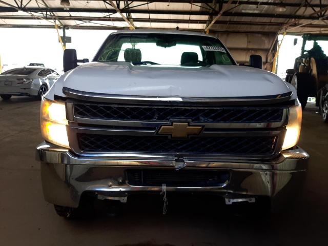 1GB0CVCG7BF143352 - 2011 CHEVROLET SILVERADO C2500 HEAVY DUTY WHITE photo 5