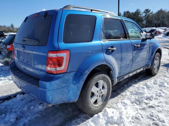 1FMCU9D78CKB97808 - 2012 FORD ESCAPE XLT BLUE photo 3